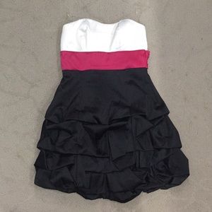 Blocked Bubble Strapless Dress